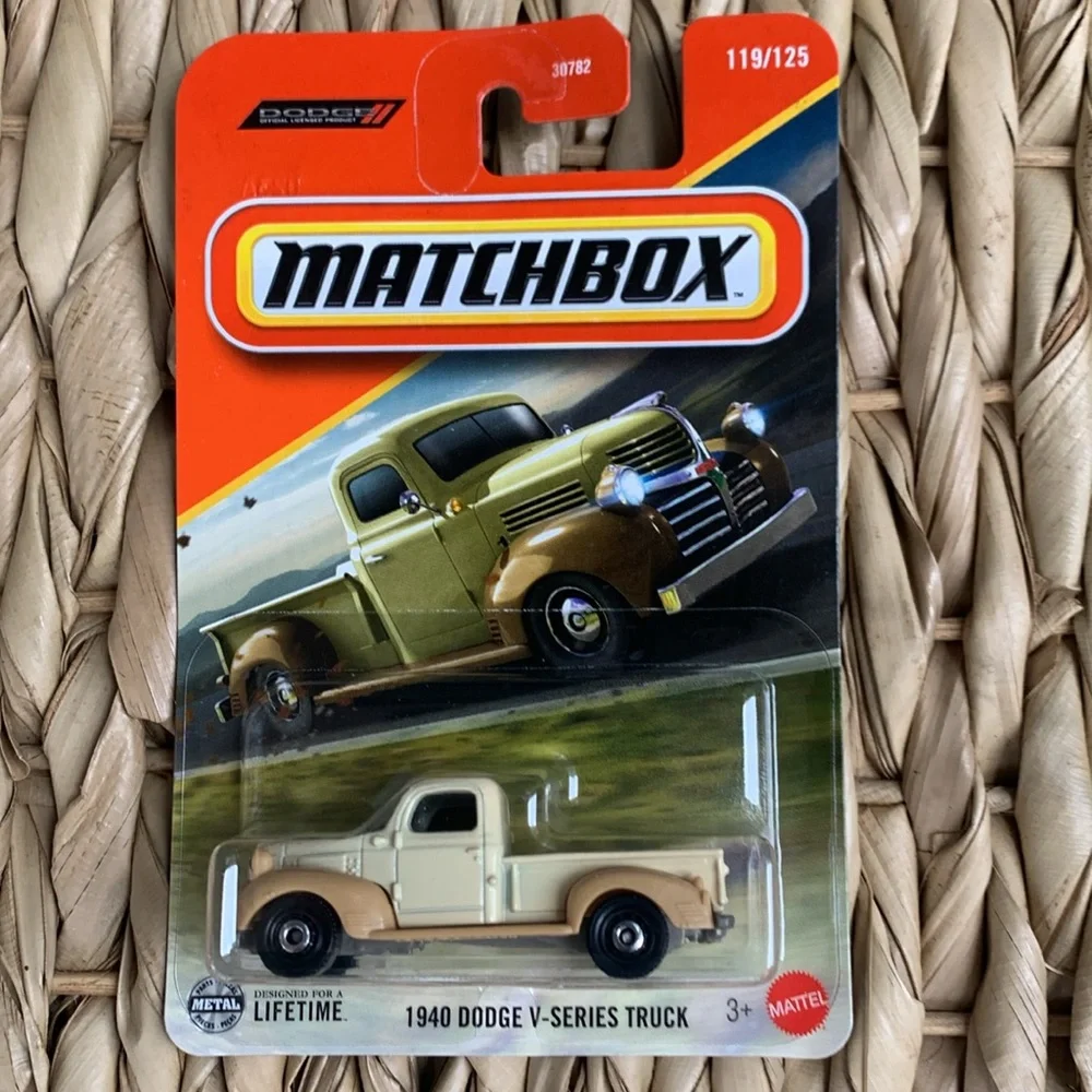 1940 Dodge V Series Truck Matchbox MB Mattel Flare Side 🆕